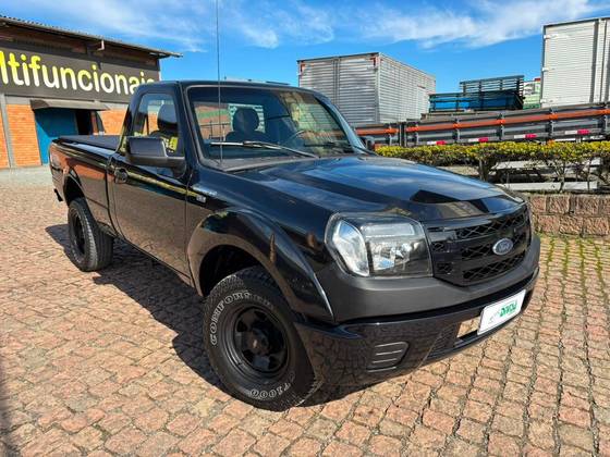 FORD RANGER 2.3 XLS 4X2 CS 16V GASOLINA 2P MANUAL FORD RANGER 2.3 XLS 4X2 CS 16V GASOLINA 2P MANUAL